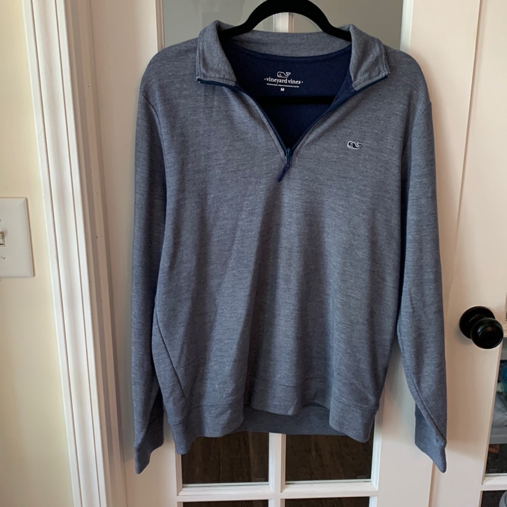 Men’s Medium Vineyard Vines Quarter Zip